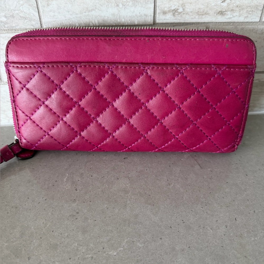 Coach Quilted Zip-Around Wallet - Pink